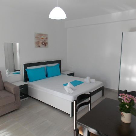 Elvin Apartments Саранда Экстерьер фото